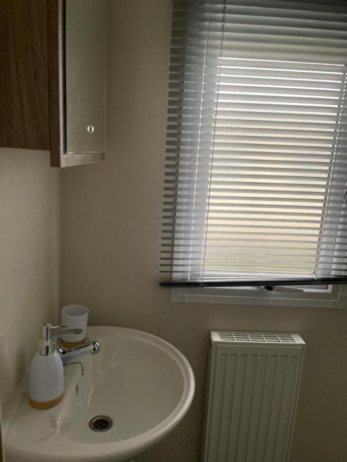 Parkdean Cherry Tree Holiday Park Burgh Castle Belton with Browston 外观 照片